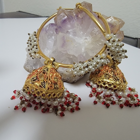 Earring - Picture 5 of 5